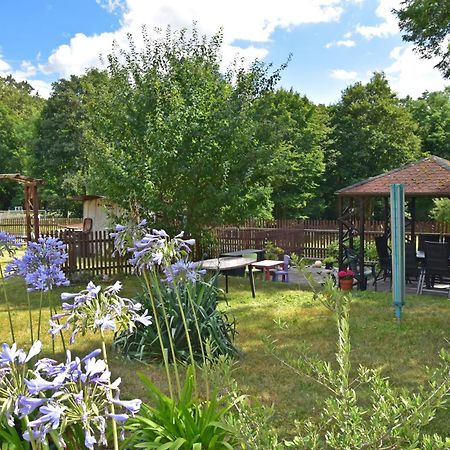 Ferienwohnung Und Pension "Zur Aue" Konigsbruck Kültér fotó