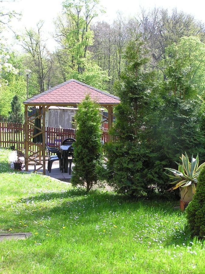 Ferienwohnung Und Pension "Zur Aue" Konigsbruck Kültér fotó