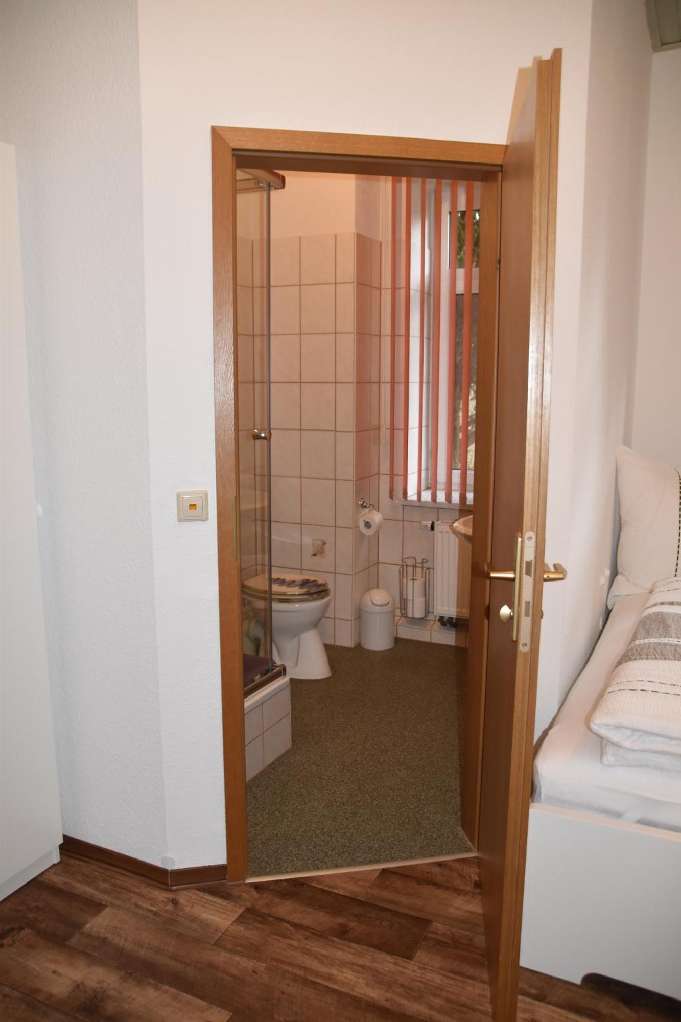 Ferienwohnung Und Pension "Zur Aue" Konigsbruck Kültér fotó